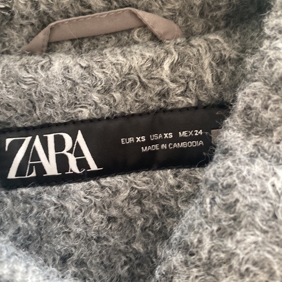 Zara cropped boucle jacket - Picture 3 of 5